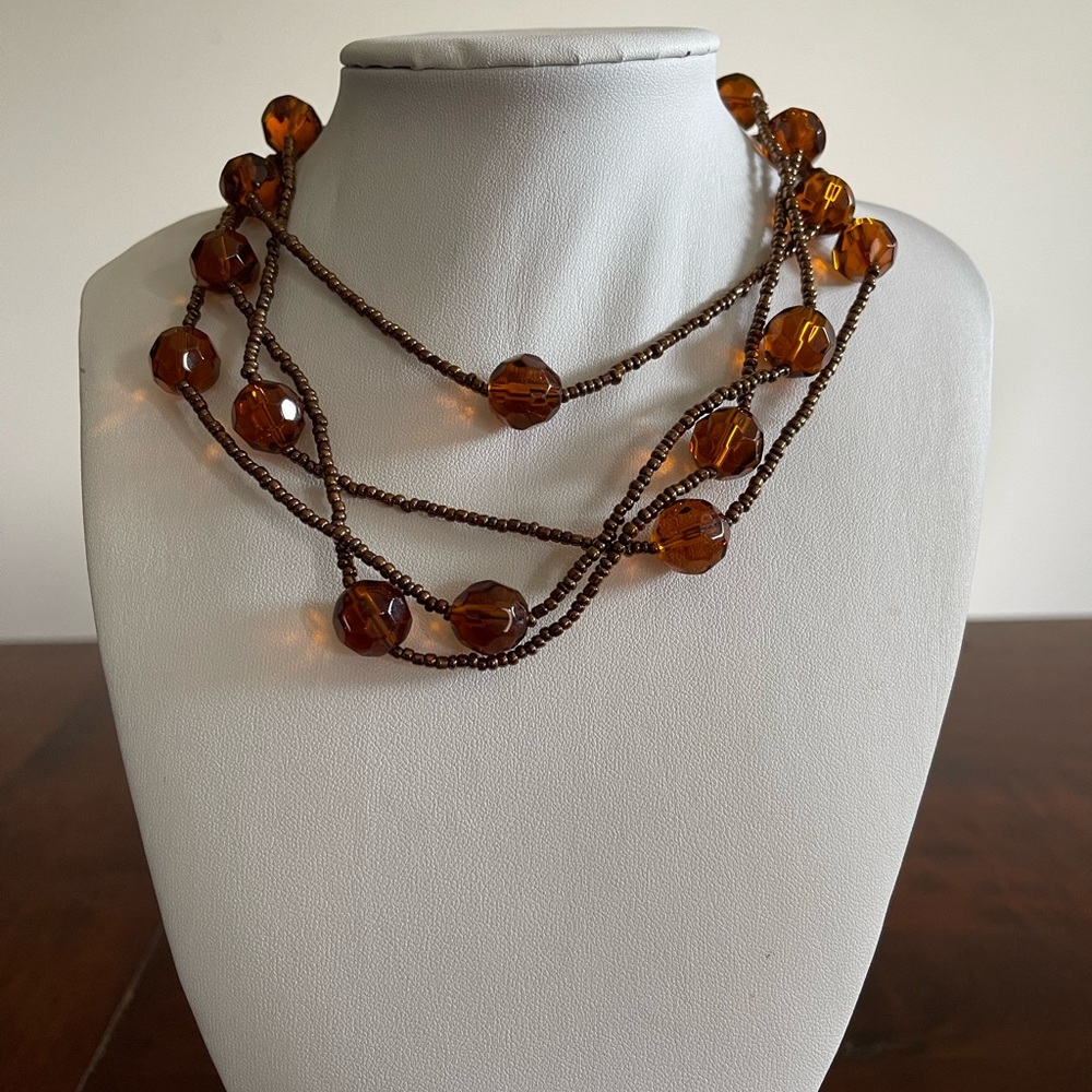 One strand flapper length glass faceted and seed beads no clasp 31 inch drop